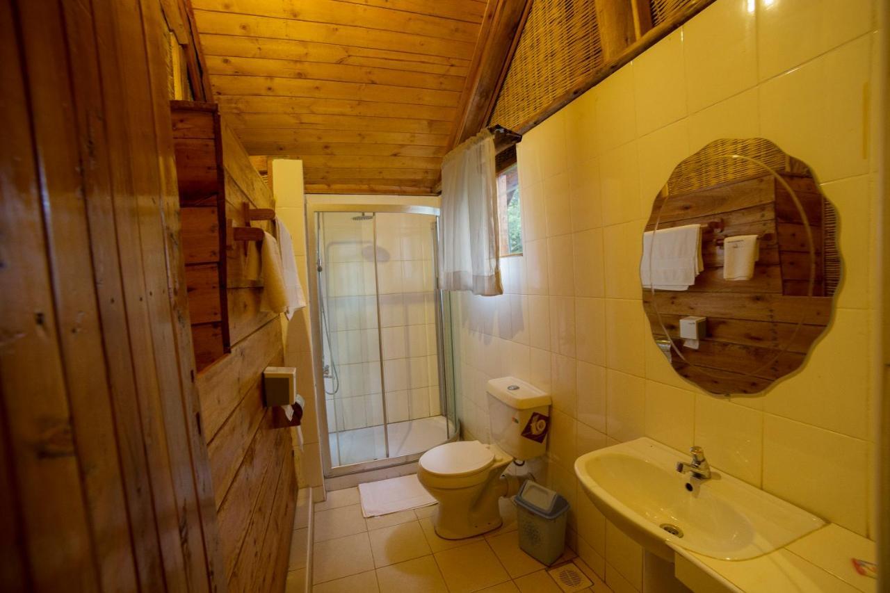 Lake Bunyonyi Eco Resort Chabahinga Экстерьер фото